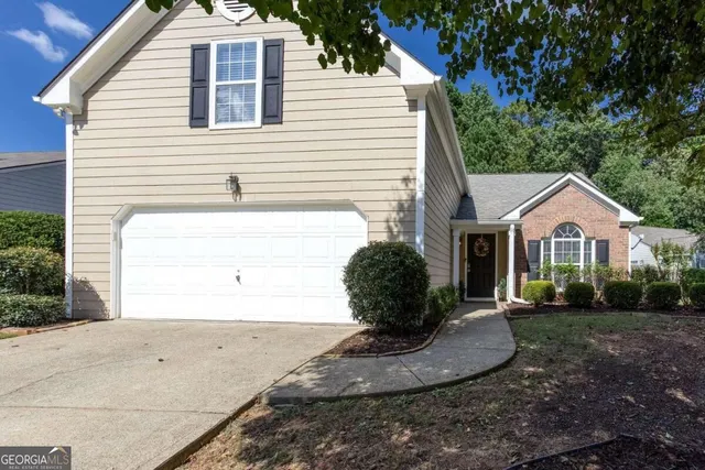 Popular Cambridge Grove Real Estate