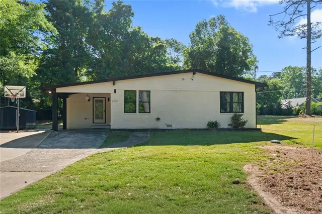 Popular Boulder Spring Real Estate