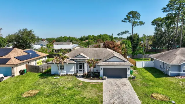 1221 Sw Wellington Avenue, Port St Lucie FL 34953