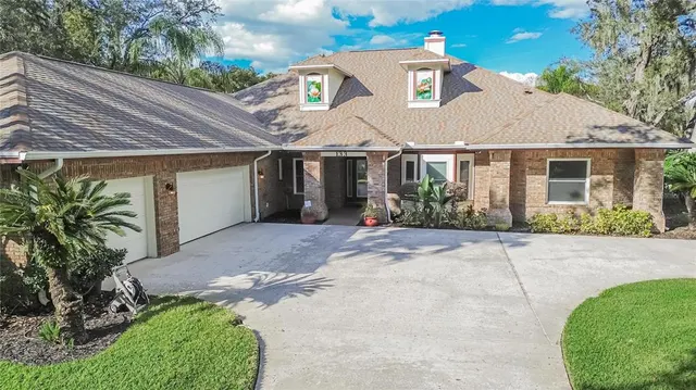 Popular BARRINGTON OAKS EAST Real Estate