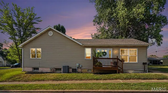 Popular Crystal City Real Estate