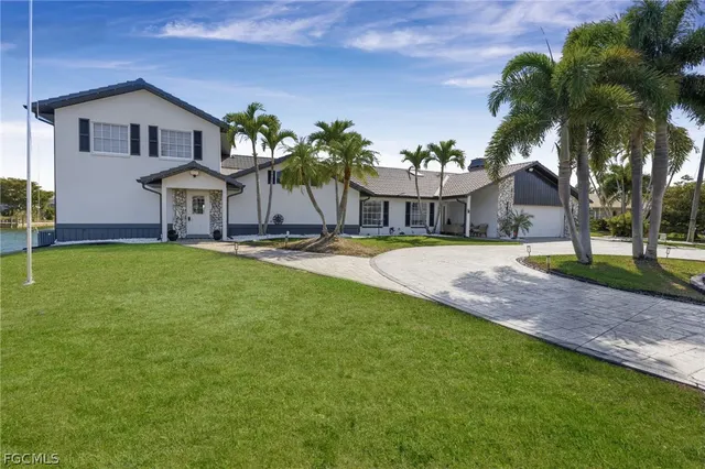 Expensive SHAMROCK LAKES Real Estate