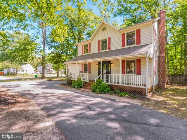 Cheap Leavells Crossing Real Estate