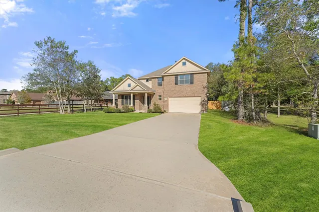 Popular Commons Waterway Real Estate