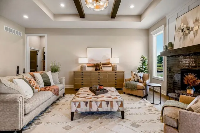 Popular Stonebridge Villas Real Estate
