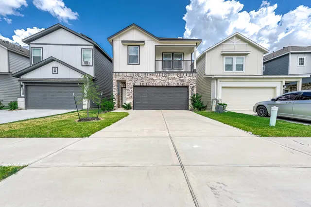 Cheap Eagle Landing Real Estate