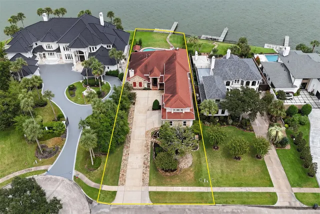 Popular Marina Del Sol Real Estate