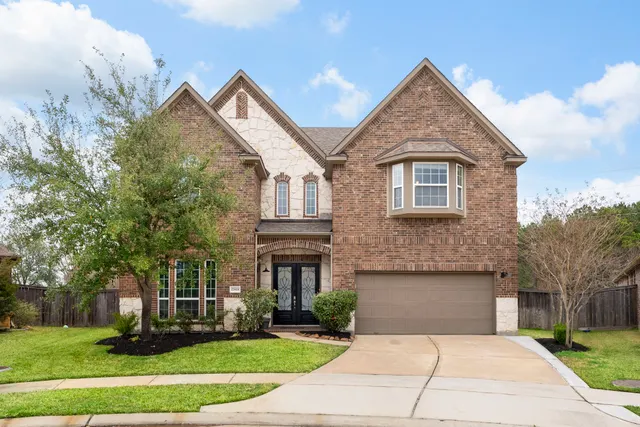 Popular Treeline North Real Estate