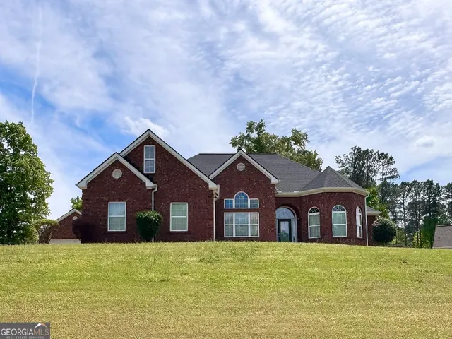 Popular Lone Oak Real Estate