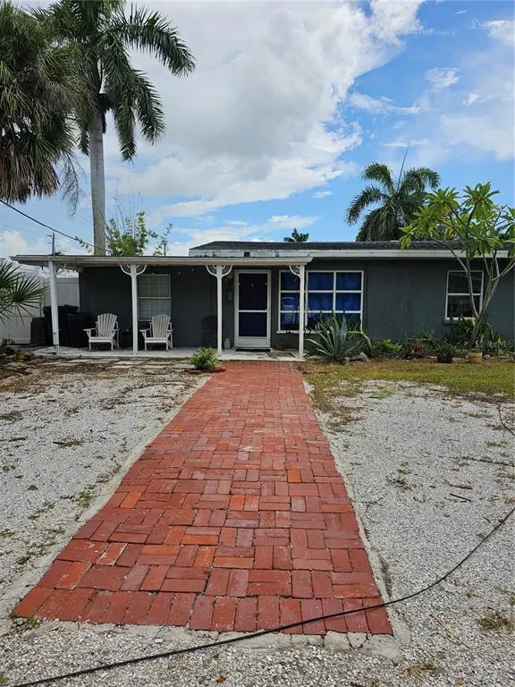 Cheap Nokomis Real Estate