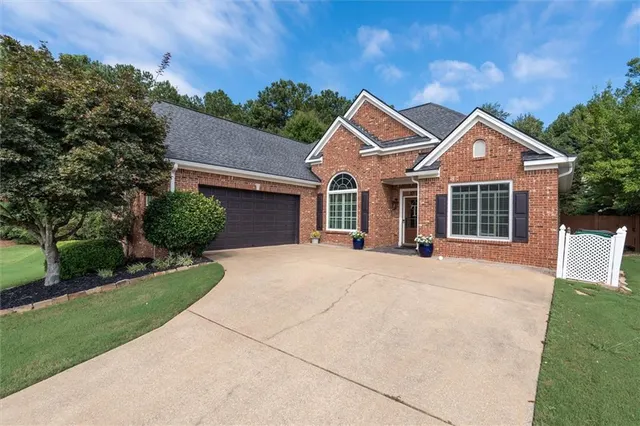 Popular Mill Pond Real Estate