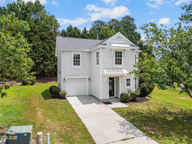 Popular Quarry Pointe Real Estate