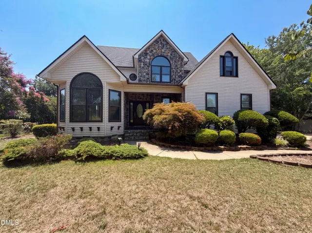 Popular Perry Place Real Estate