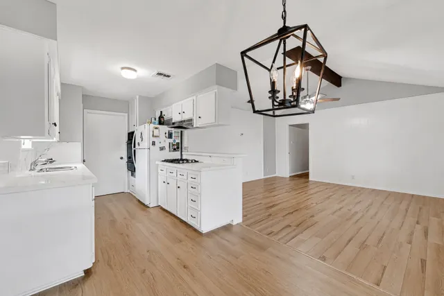 Popular Katyland Sec 01 Real Estate