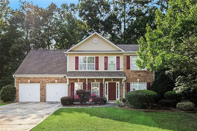 Popular Foxwood Real Estate