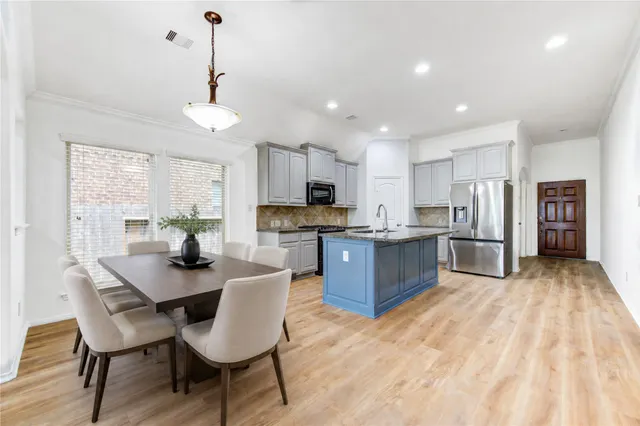 Popular Pine Mill Ranch Sec 16 Real Estate