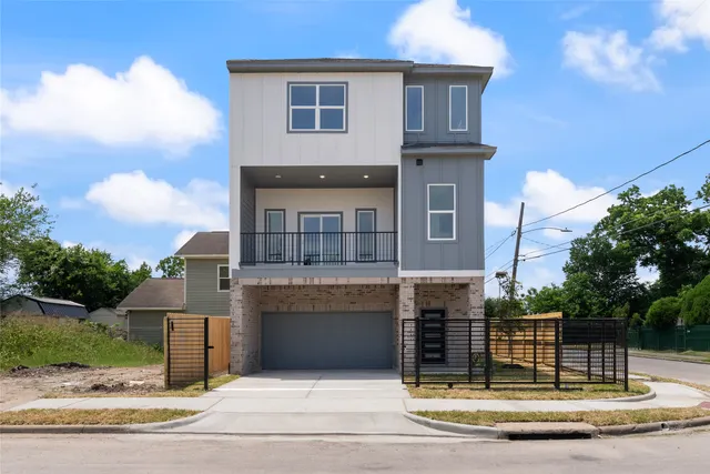Popular Fontinot Xing Real Estate