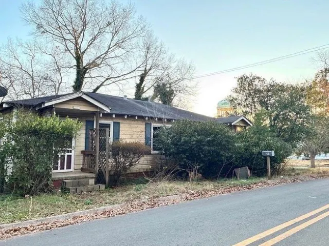 Cheap - Real Estate