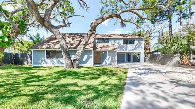 Popular GRANDVIEW PARK ESTATES Real Estate