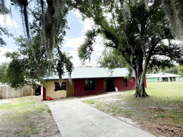 Popular Zolfo Springs Real Estate