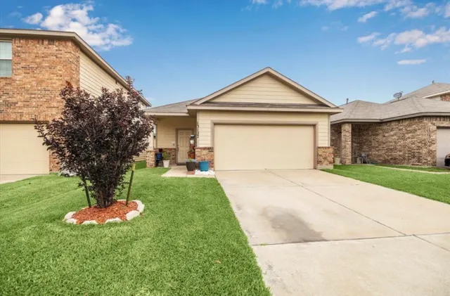Popular Hidden Mdw Sec 8 Real Estate