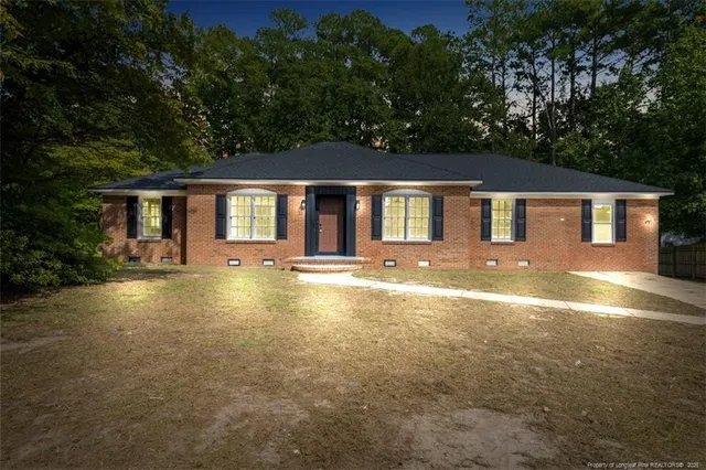 Cheap Woodfield Real Estate
