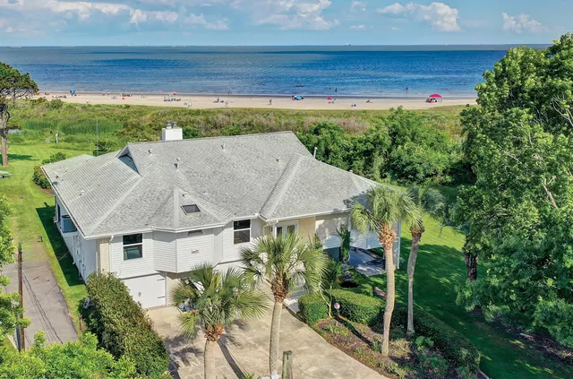 Popular El Jardin Real Estate