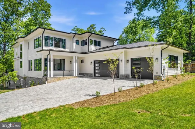 Popular Franklin Park Real Estate