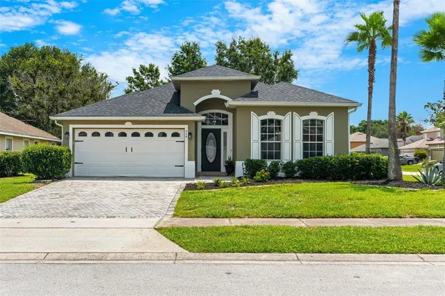 Popular SPRINGVIEW UNIT 07 Real Estate