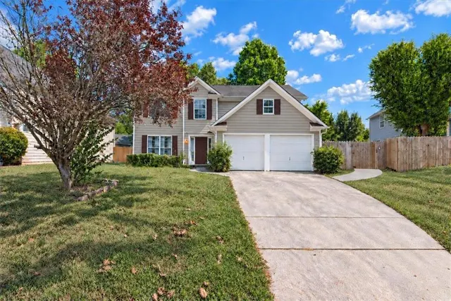 Popular South Hampton Estates Real Estate