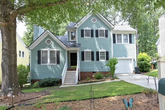 Popular Park Village Real Estate