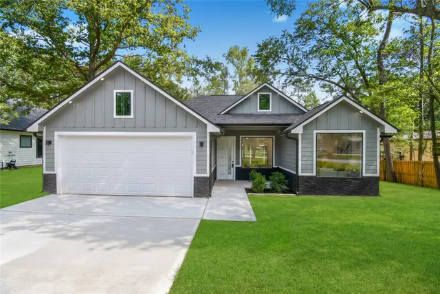 Popular Frontier Lake Real Estate