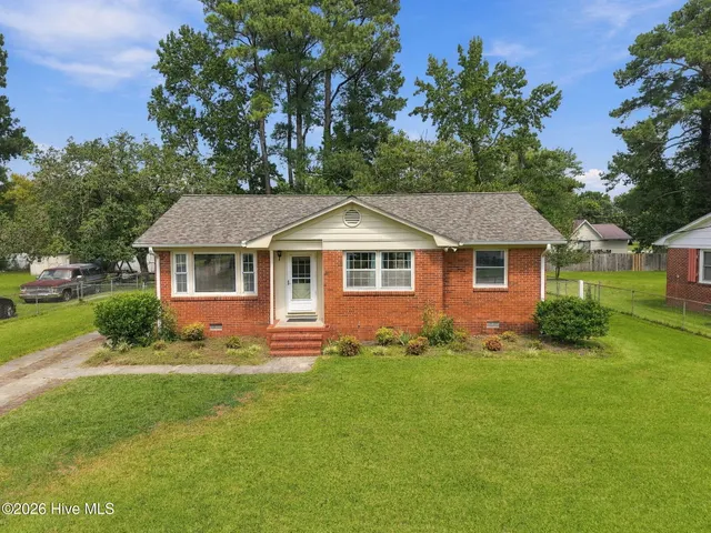 Expensive Long Acres Real Estate