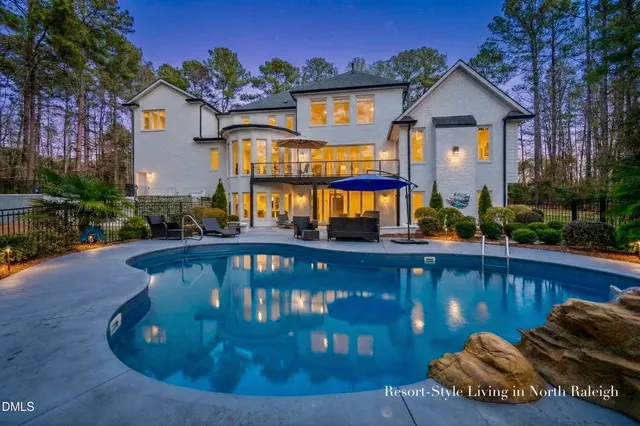 Popular Barclay Manor Real Estate