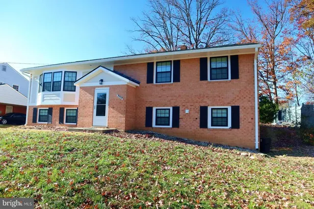 Popular Calverton Real Estate