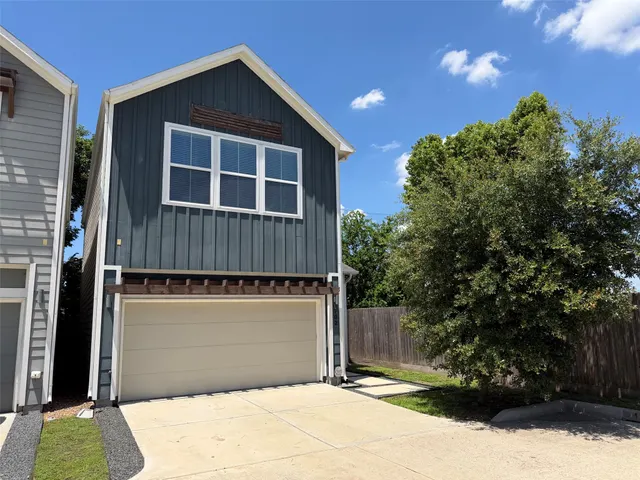 Popular Pinemont Manors Real Estate