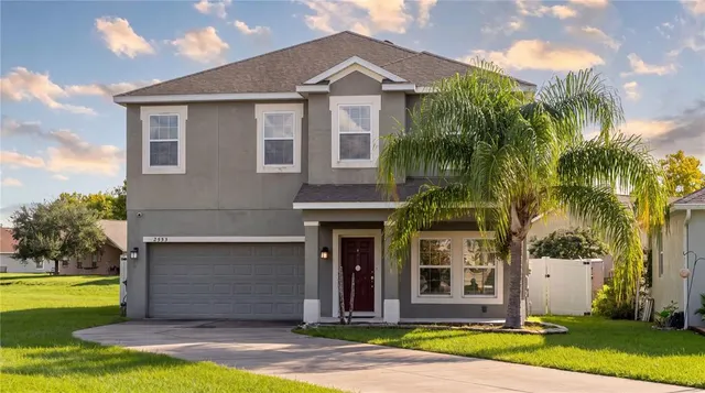 Popular EAGLE BAY PH 4 Real Estate