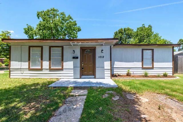 Cheap Sunset Terrace Sec 01 Real Estate