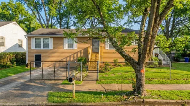 Popular JC WILLIAMS PROP Real Estate