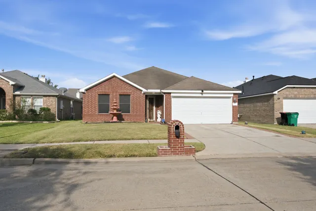 Cheap Country Club Manor Sec 02 Real Estate