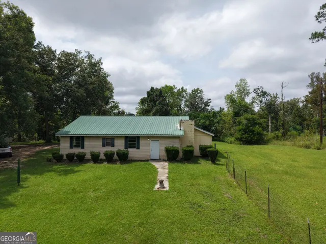 Popular Uvalda Real Estate