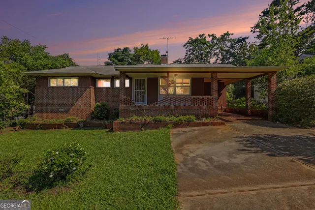 Popular Dunhill Acres Real Estate