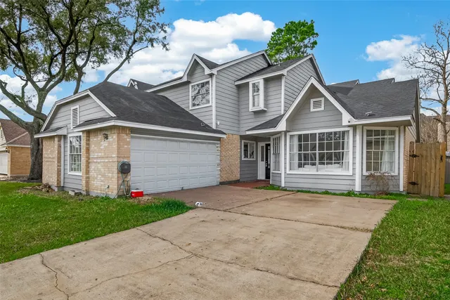 Popular Ashford Park Sec 03 Real Estate