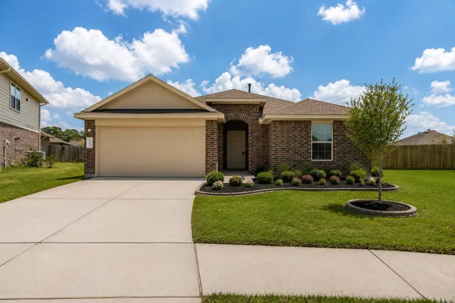 Popular Pine Trace Village Sec 6 Real Estate