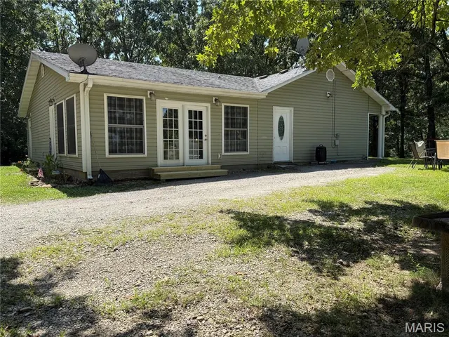Popular Woodfield Acres Real Estate