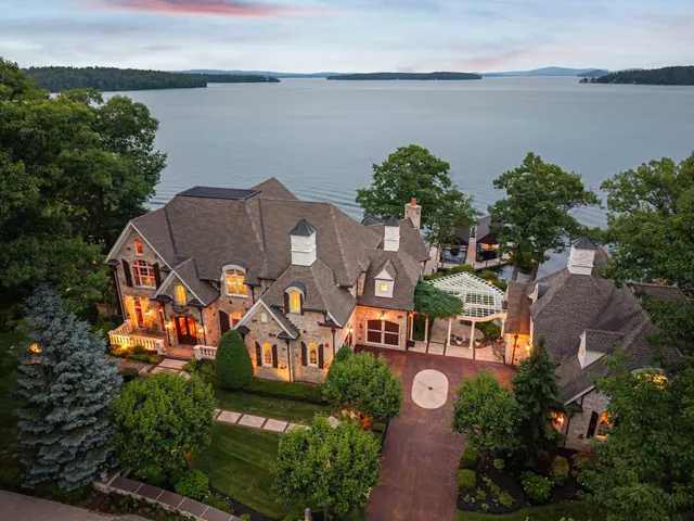 Popular Governors Island Real Estate