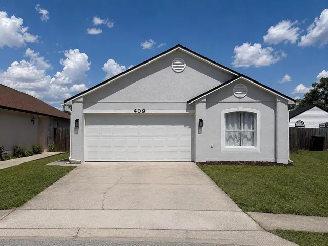 Popular EBANS PRESERVE PH 01 Real Estate