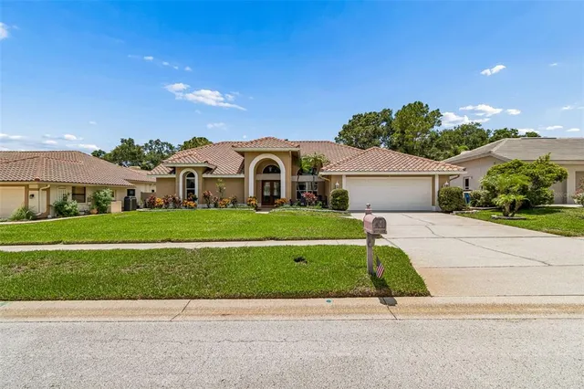 Popular COUNTRYPARK Real Estate