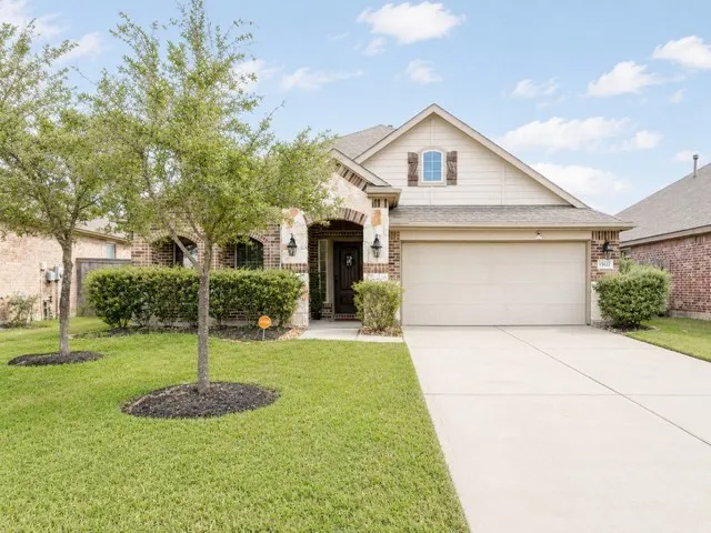 Popular Oakcrest North Real Estate