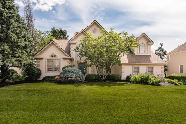 Popular Heritage Lakes Real Estate